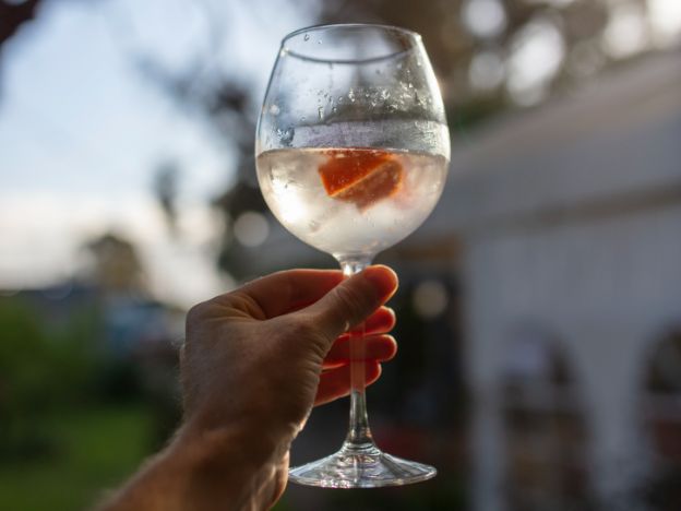 South Australia craft Gin drink credit Tourism Australia